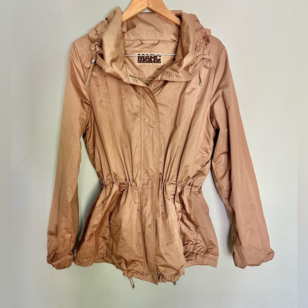 Women’s Lightweight Tan Hooded Anorak Jacket